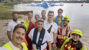 Wasserretter:innen im Einsatz am Pichlingersee