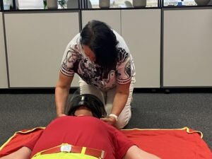 Erste Hilfe Kurs - Helmabnahme