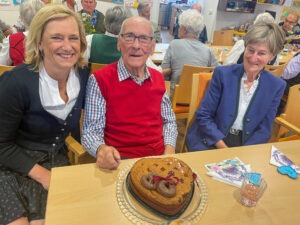 Oktoberfest in der Tagesbetreuung - Freude eines Besuchers